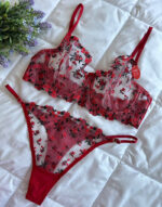 Kırmızı Dantel Çiçekli Sütyen Takımı
